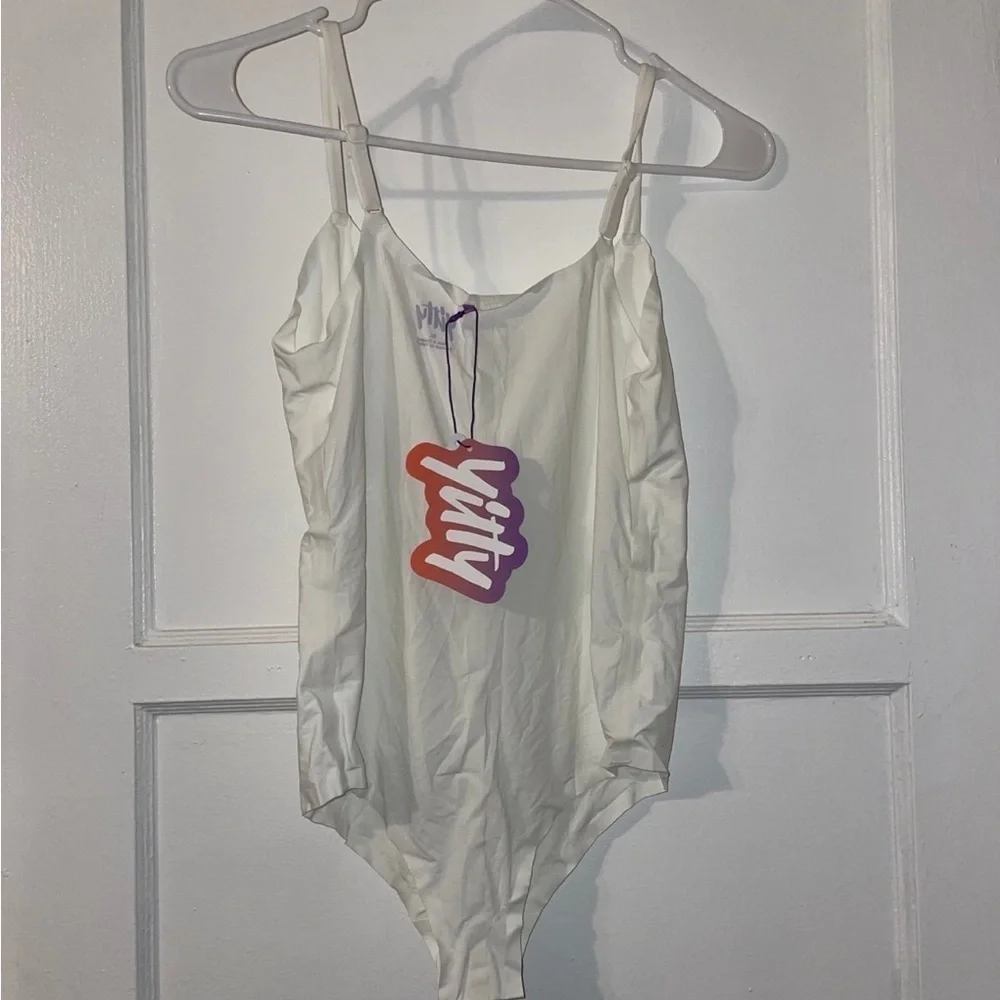 Fabletics Yitty Smoothed Reality Square Neck Bodysuit xl - Picture 3 of 4
